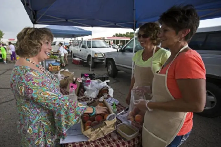 Farmington Grower's Market