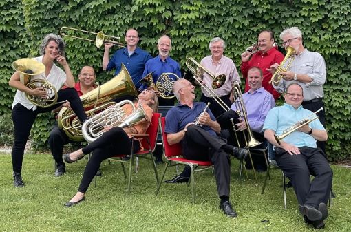 Free concert in the Aztec Pioneer Village