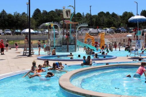 Bisti Bay Waterpark