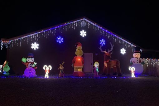 Annual Christmas Light Contest